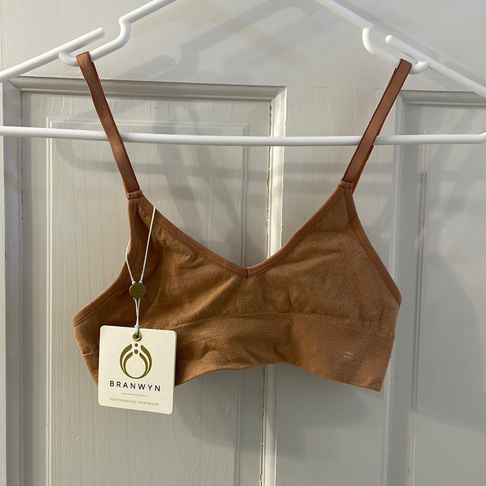 Branwyn wool sports bra size xs warm nude in color